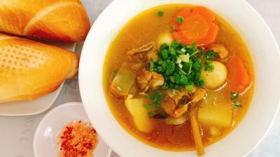 5 Resep Sop Ayam Nikmat untuk Menghangatkan Tubuh di Musim Hujan, Bunda Wajib Coba!