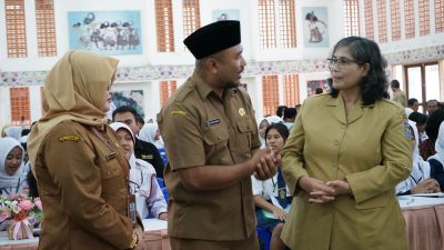 Pj Wali Kota Kediri Mengaku Bangga, Dinas Pendidikan Kota Kediri Raih Anugerah Daerah Pelopor Transformasi Digital 2024 