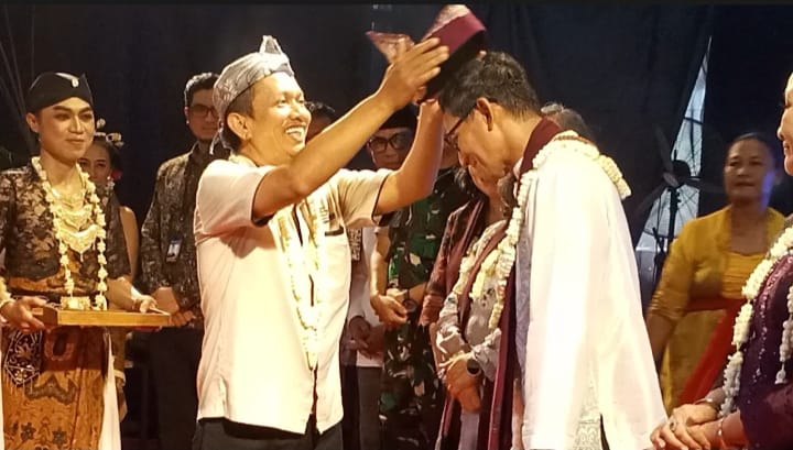 Sandiaga Uno Dianugerahi Gelar Warga Kehormatan Kota Kediri