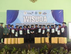 Pj Wali Kota Kediri Wisuda 269 Peserta SOTH dan 20 Peserta Selantang Dari Kecamatan Pesantren