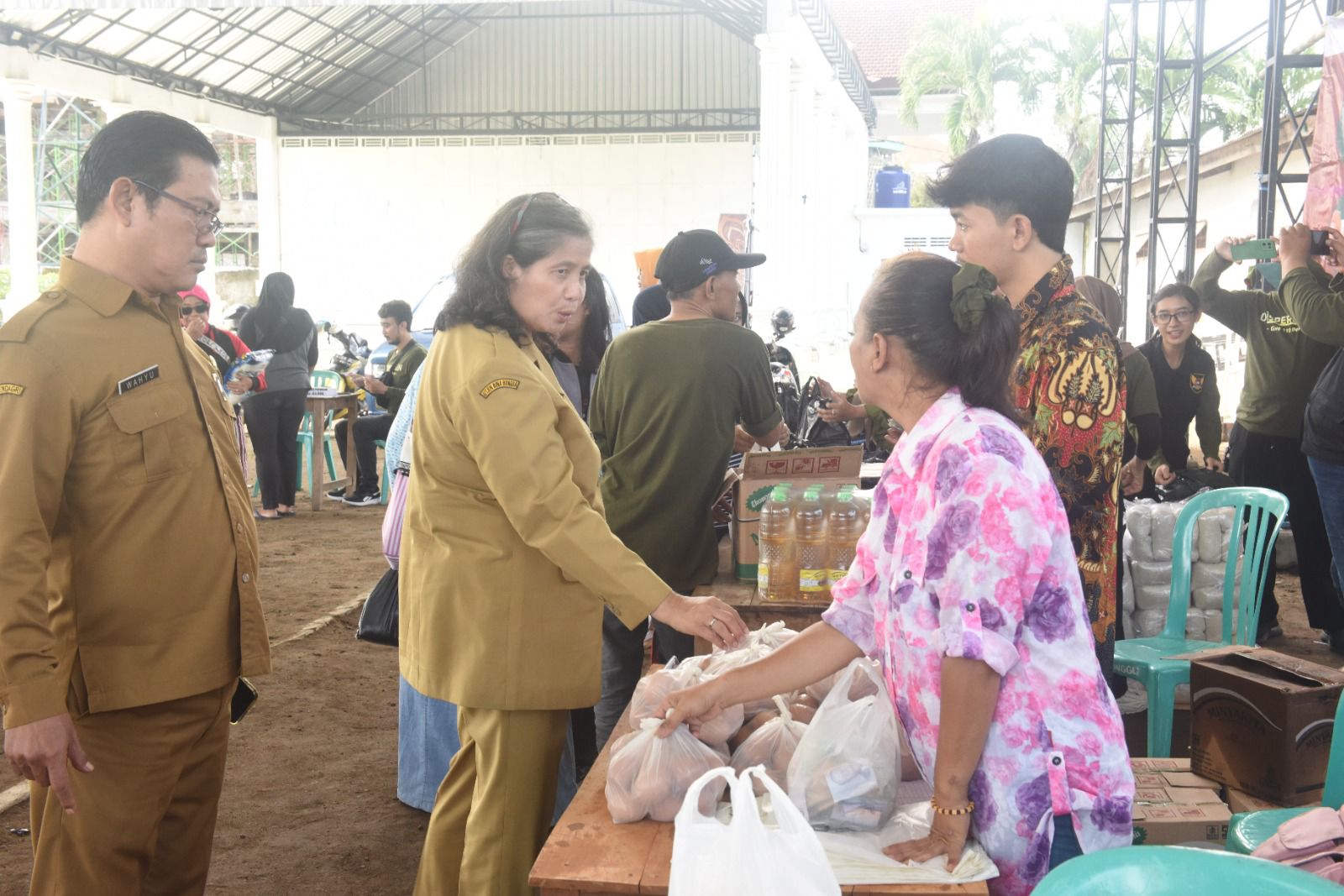 Kunjungi OPM Kelurahan Ngronggo dan Kelurahan Ketami, Pj Wali Kota Kediri Pastikan OPM Berjalan Baik