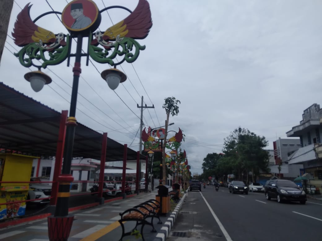 Jalan Mastrip Disulap Jadi “Malioboro-nya” Kota Blitar, Destinasi Nongkrong Malam Hari