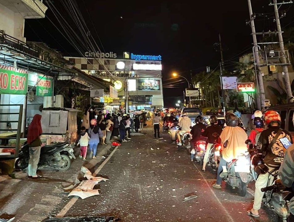 Saksi Ungkap Penyebab Kecelakaan Bus Pariwisata di Kota Batu, Bus Hijau Misterius Diduga Penyebab Kecelakaan Beruntun!