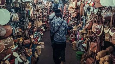 Pemkot Blitar Akan Tata Ulang Pasar Souvenir di Utara Makam Bung Karno