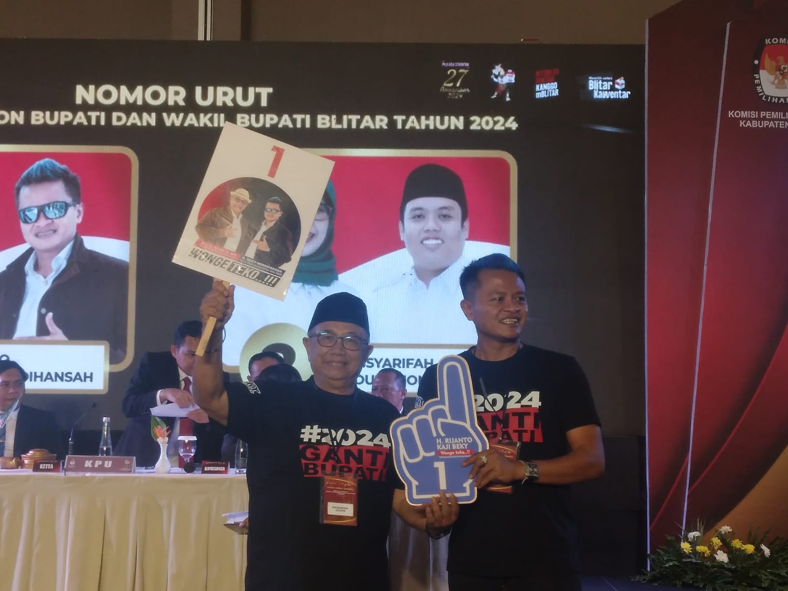 Sempat Molor, KPU Kabupaten Blitar Tetapkan Rijanto-Beky sebagai Bupati Terpilih