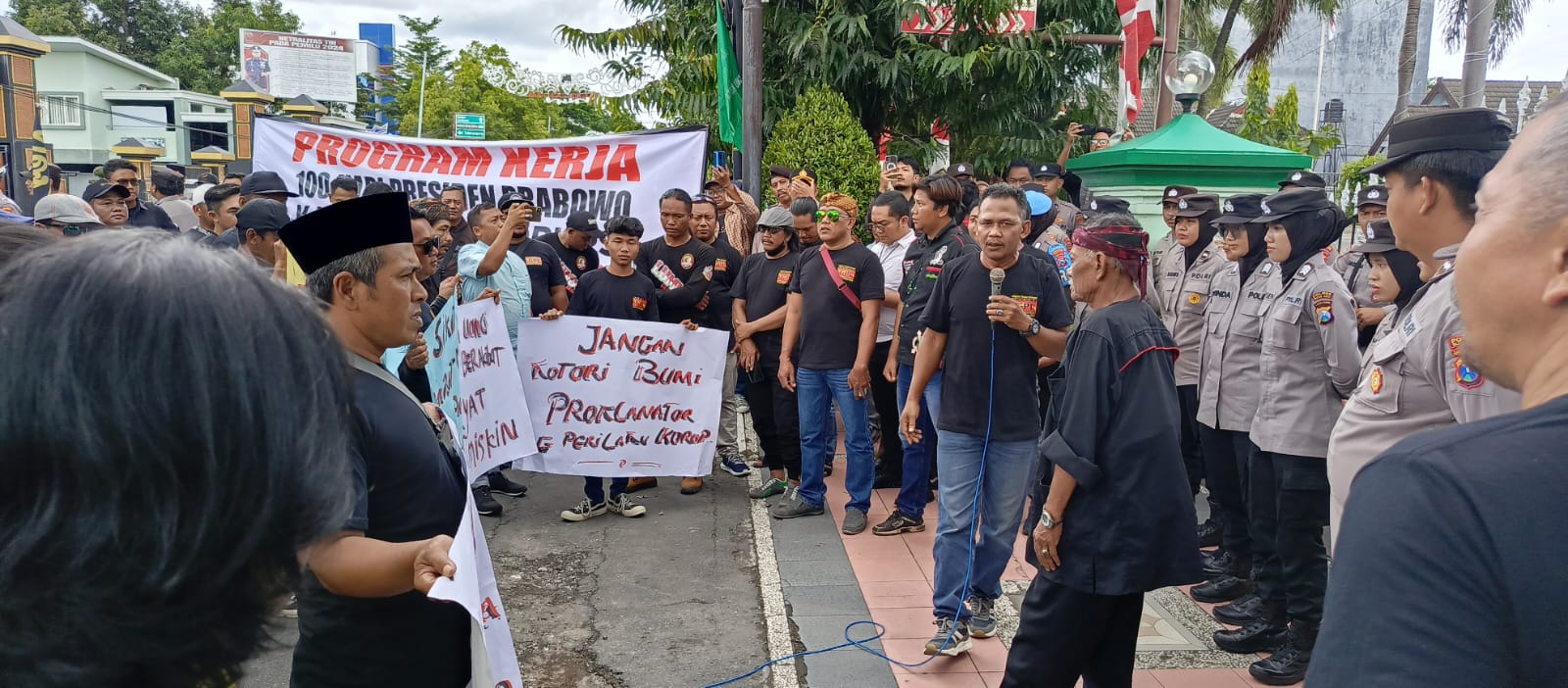 GPI Blitar Desak Kejaksaan Usut Proyek Mangkrak di Pemkab Blitar