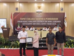 KPU Nganjuk Gelar Pembubaran Badan Adhoc Pilkada 2024, Apresiasi Kinerja Seluruh Tim