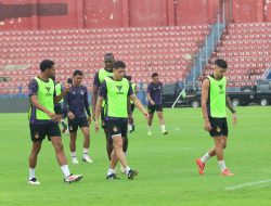 Dua Pemain Absen Lawan Barito Putera, Pelatih Persik Kediri Siapkan Opsi Pengganti