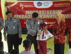 Sambut Hari Bhakti Imigrasi, Imigrasi Kediri Bagikan Makanan Bergizi ke Siswa Sekolah Dasar