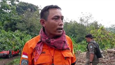 Pencarian Korban Longsor Wonosalam Sempat Dihentikan Sementara!