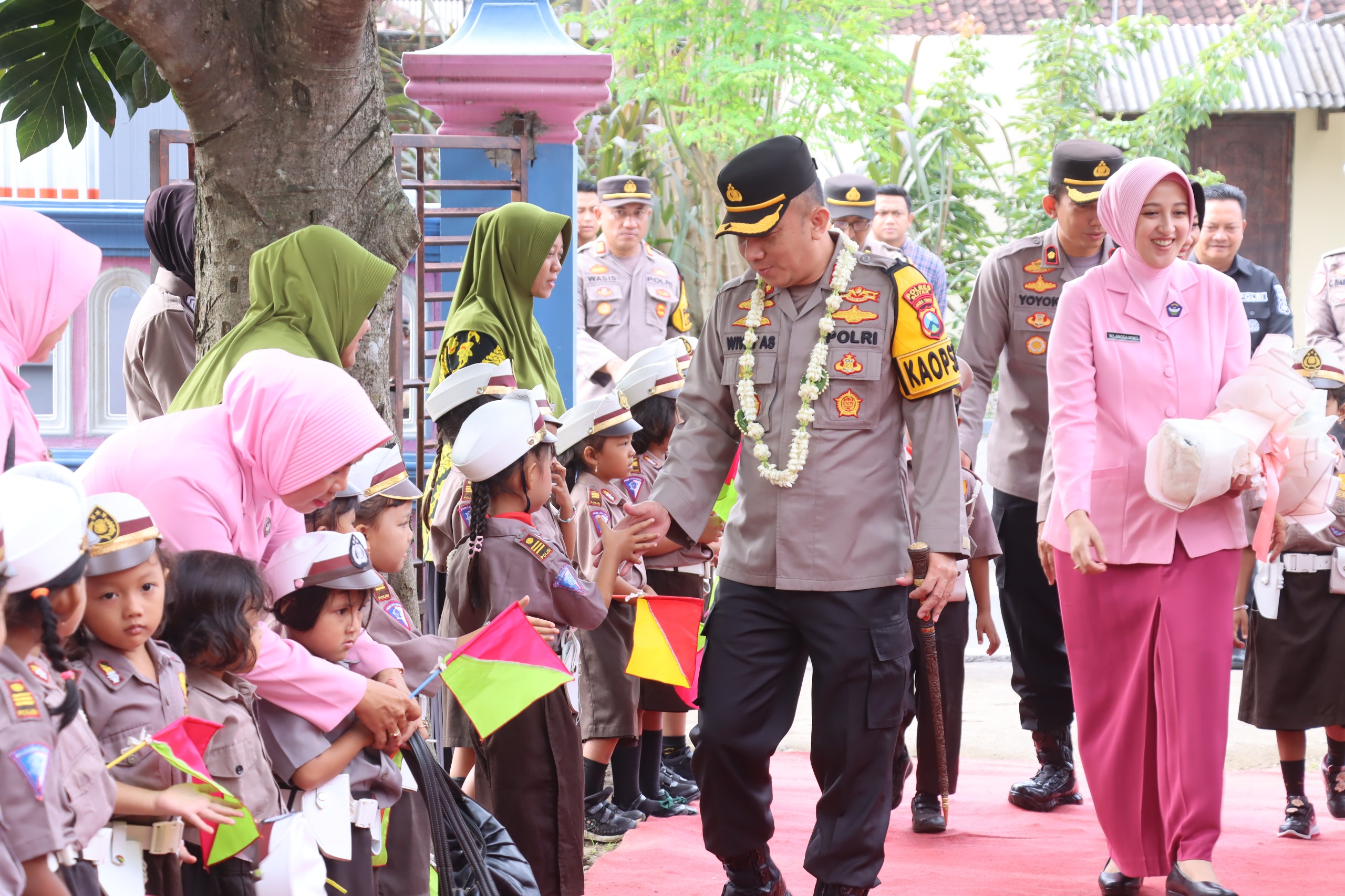 Songsong Generasi Emas 2045, Polres Blitar Resmikan TK Kemala Bhayangkari 45 di Sutojayan