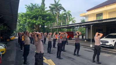 Kasat Samapta Latih Fisik Anggota Dalmas Polres Nganjuk untuk Kesiapan Pam Libur Panjang