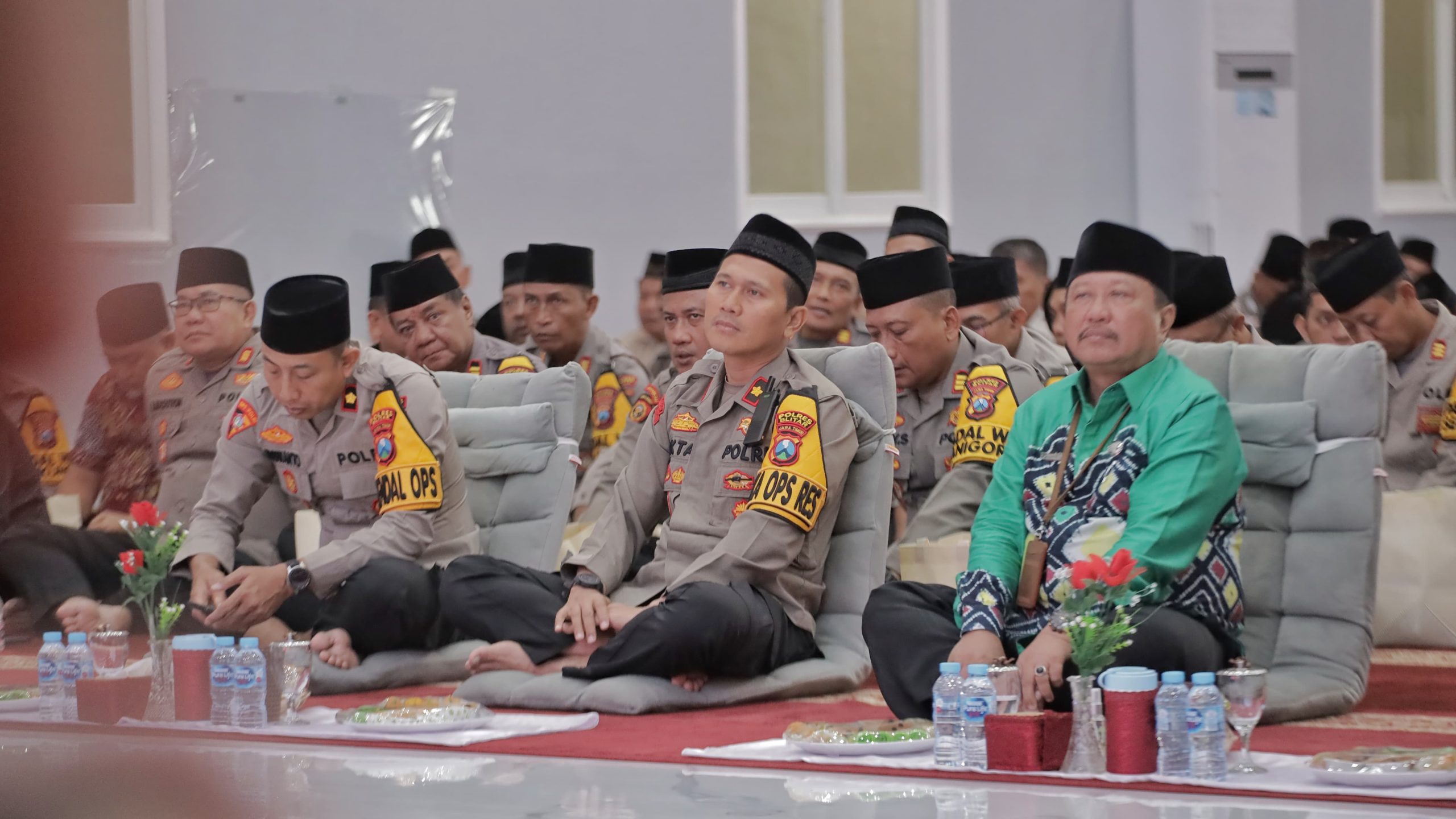 Peringati Isra Mikraj, Polres Blitar Santuni Anak Yatim dan Gelar Tausiyah
