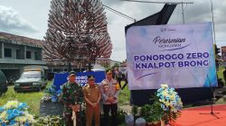 Polres Ponorogo Ubah Knalpot Brong Hasil Razia Menjadi Monumen Reyog