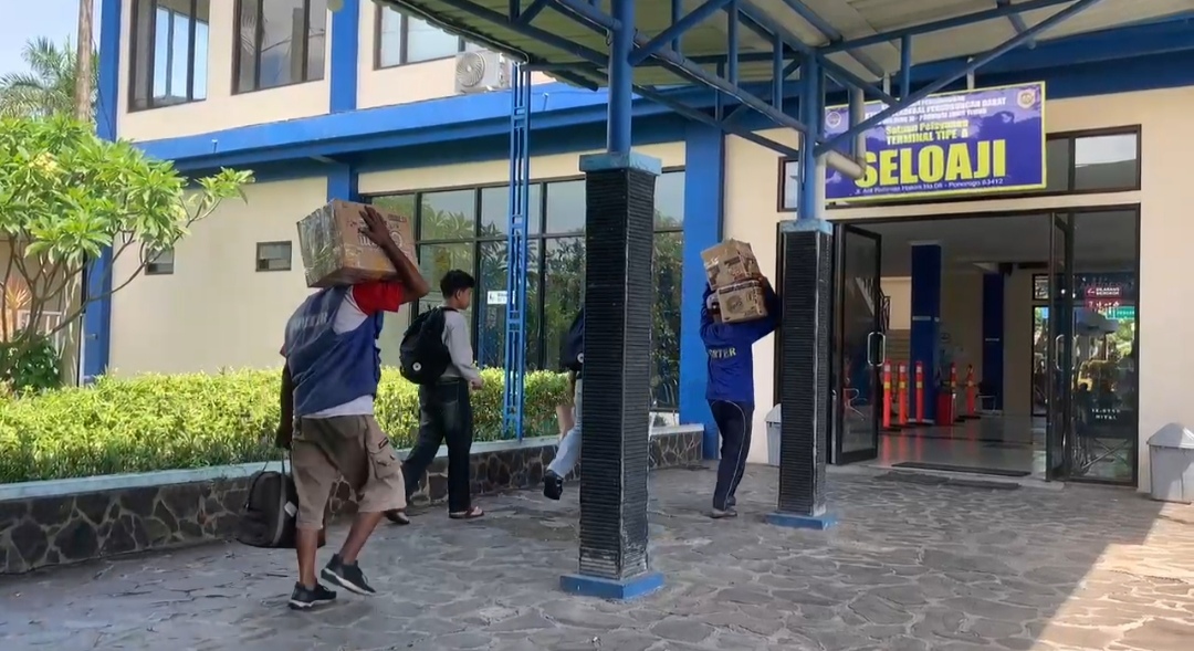 Libur Panjang, Jumlah Penumpang di Terminal Seloaji Ponorogo Meningkat DrastisPonorogo,