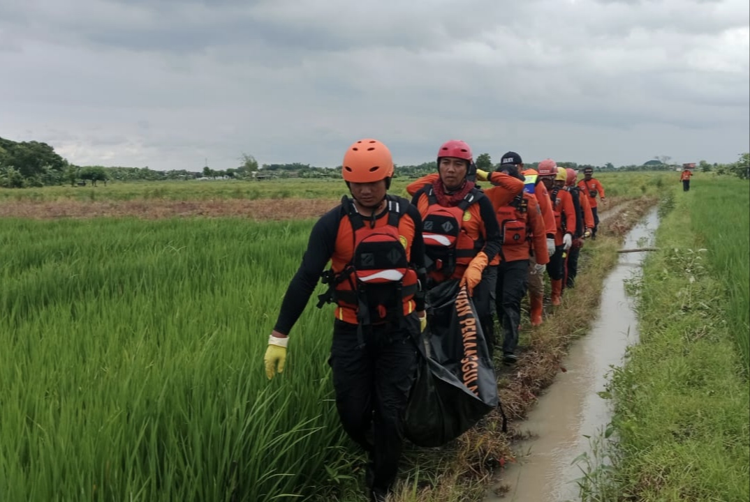 Balita Hanyut di Sukomoro Ditemukan 2,7 Kilometer dari Titik Tercebur