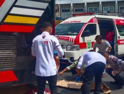 Blind Spot! Ojol Tewas Terlindas Bus Pariwisata di Kota Batu