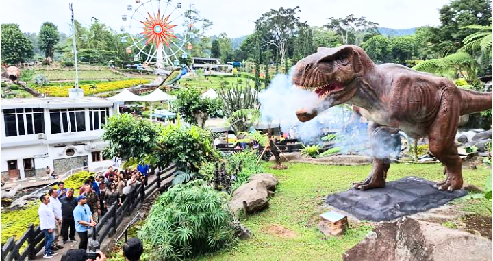 Taman Rekreasi Selecta Kota Hadirkan Dino Ranch, Wahana Baru yang Berikan Sensasi Masa Purba