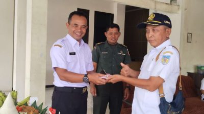 Kepala Desa Bulu Kecamatan Semen Rayakan Ulang Tahun ke 52, Ini Harapan Seiring Bertambahnya Usia