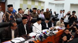 Kementerian Agama dan Komisi VIII DPR RI Sepakati Penurunan Biaya Haji 2025