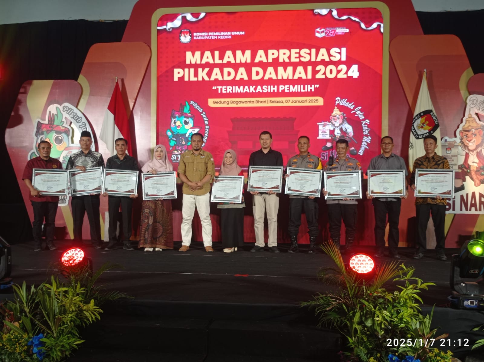 KPU Kabupaten Kediri Gelar Malam Apresiasi Pilkada Damai 2024: Ucapan Terima Kasih untuk Semua Pihak