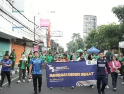 Kantor Imigrasi Kediri Gelar “Imigrasi Sehat” di CFD Jalan Dhoho