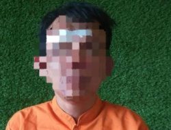 Pelaku Pencurian Pecah Kaca Mobil Babak Belur Dihajar Warga di Nganjuk