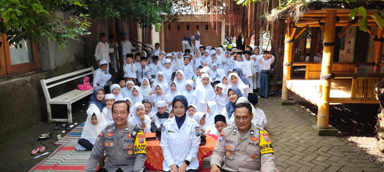 Polsek Pagu Gandeng RA Purwaninda Gelar Edukasi Keagamaan Peringati Isra’ Mi’raj