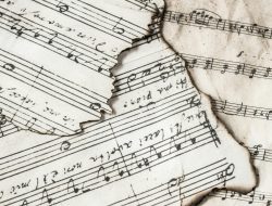 10 Lagu Daerah Kalimantan yang Wajib Kalian Tahu, Liriknya Penuh Makna Semua!