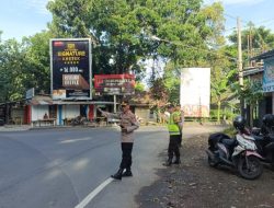 Kapolsek Pesantren Kompol Siswandi Pimpin Patroli Titik Rawan di Kecamatan Pesantren Kediri
