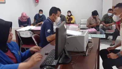 Beri Pelayanan Adminduk Lengkap, Ibu Melahirkan Dapat KK, KIA dan Akte Kelahiran