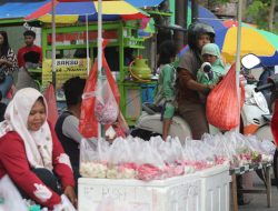 Penjualan Bunga di Kediri untuk Nyekar Meningkat Drastis Jelang Ramadan