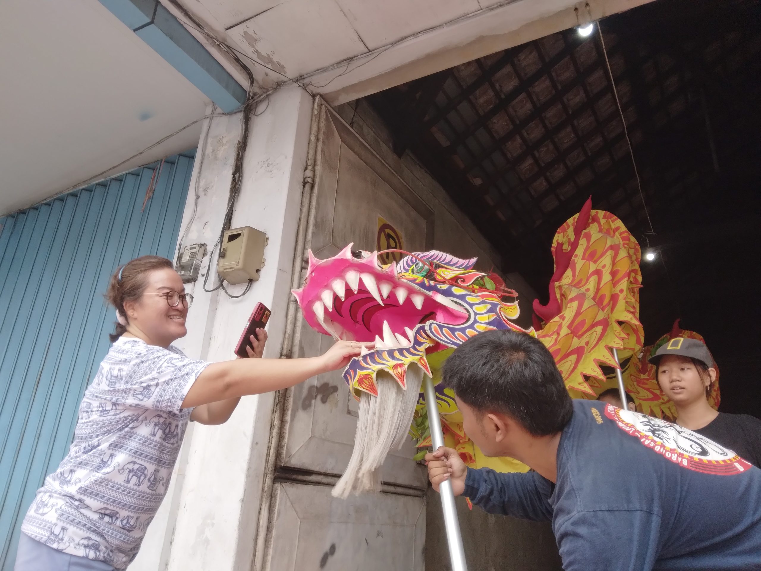 Pawai Barongsai Meriahkan Puncak Imlek 2576, Mayoritas Pemain dari Warga Pribumi