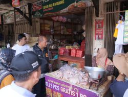 Blusukan ke Dua Pasar Tradisional, Satgas Pangan Polres Blitar Pastikan Stok Sembako Aman