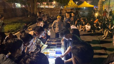 Konser Tipe X di Tulungagung Diwarnai Aksi Pencopetan, Beruntung 47 Ponsel Berhasil Ditemukan!