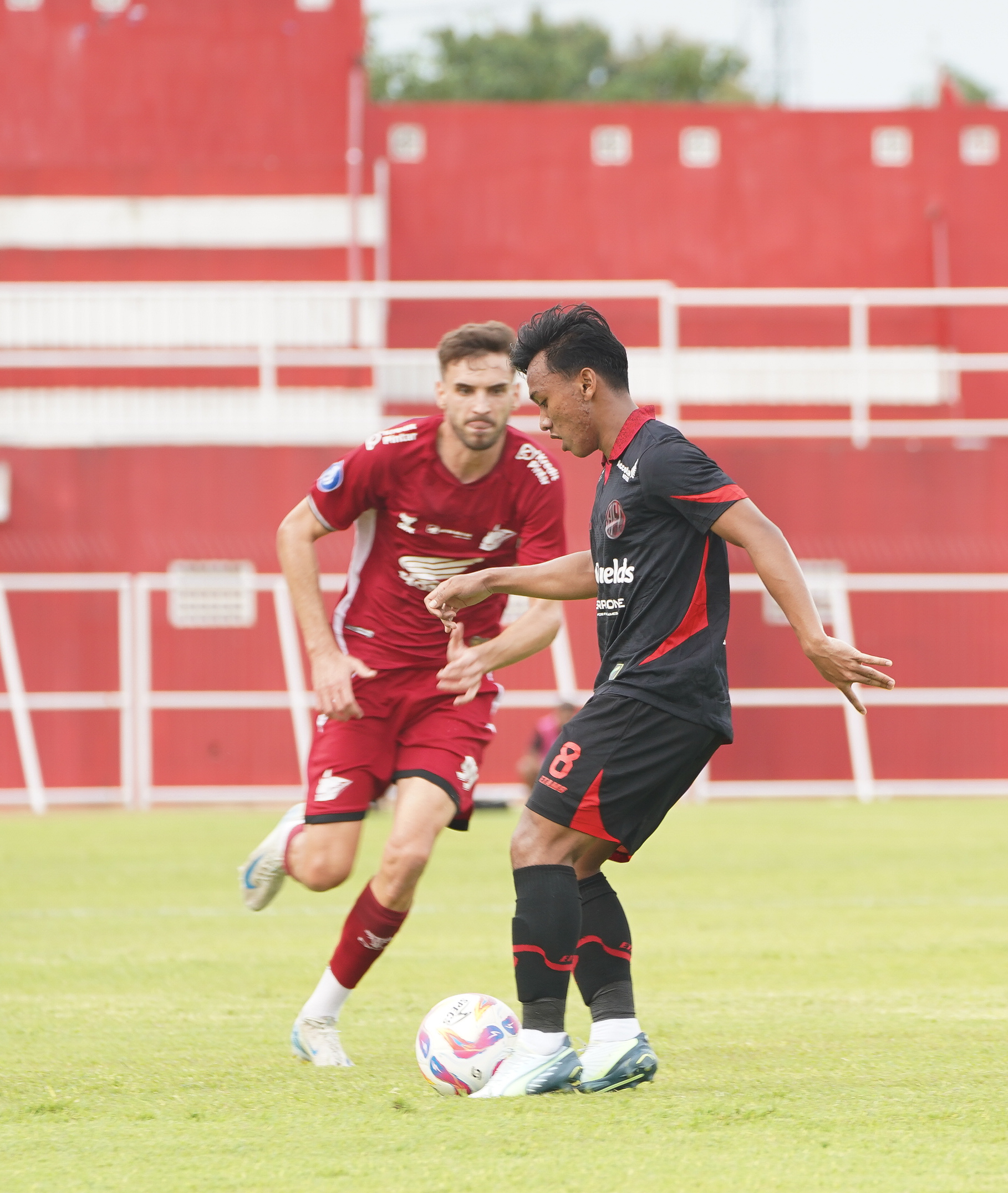 Target Meleset, Singo Edan Harus Rela Berbagi Poin dengan PSM Makassar