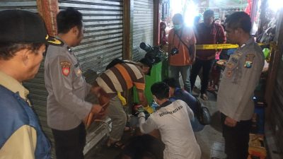 Pria Ditemukan Tak Bernyawa di Lapak Dagangan Pasar Kandangan
