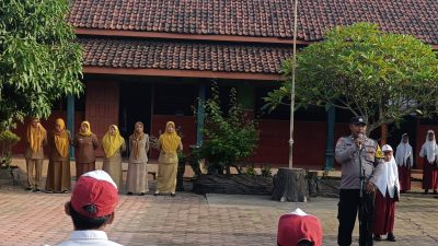 Pak Bhabin Ingatkan Siswa SD untuk Hindari Perundungan