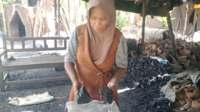 Permintaan Ekspor Meningkat, Industri Arang di Jombang Makin Bergairah