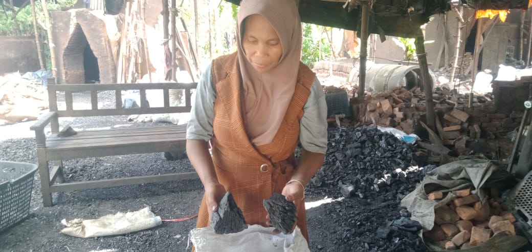 Permintaan Ekspor Meningkat, Industri Arang di Jombang Makin Bergairah
