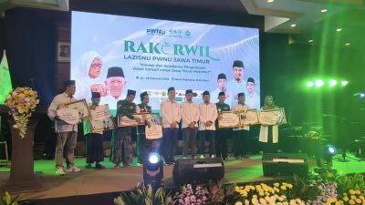 Simulasi Sidang DPRD, Puluhan Pelajar Jombang Ikuti Sekolah Legislator Sehari