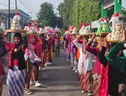 Sambut Ramadan! SMPN 4 Jombang Meriahkan Tradisi Kirab dan Gerebek Apem