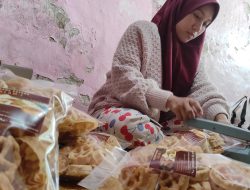 Tak Lekang oleh Waktu! Kue Kembang Goyang Masih Jadi Favorit di Era Modern