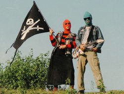 Minta Maaf ke Polisi! Lagu Band Punk Sukatani Bayar Bayar Bayar Terpaksa Dihapus dari Spotify