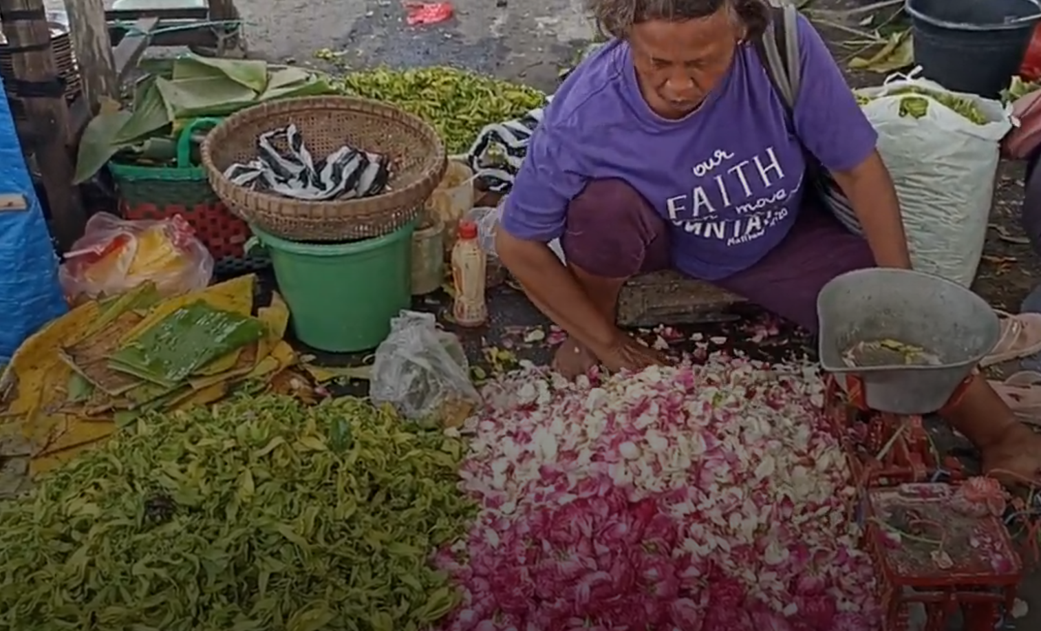 Menjelang Ramadan, Harga Bunga Mawar Meroket hingga Rp 300 Ribu per Kilogram