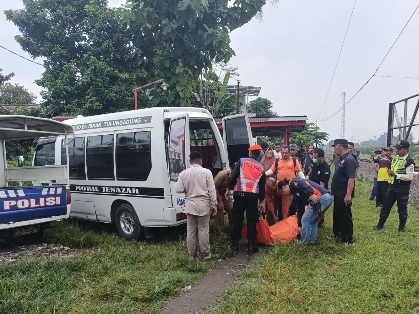 Kronologi Emak-emak di Tulungagung Tewas Tertabrak Kereta Api