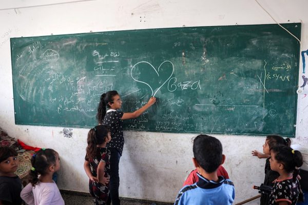 Tahun Ajaran Baru Dimulai, Lebih dari 100.000 Siswa Kembali ke Sekolah di Gaza