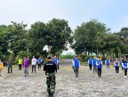 Tiga Pilar Kelurahan Tosaren dan Mahasiswa KKN UNP Kediri Gelar Olahraga Bersama