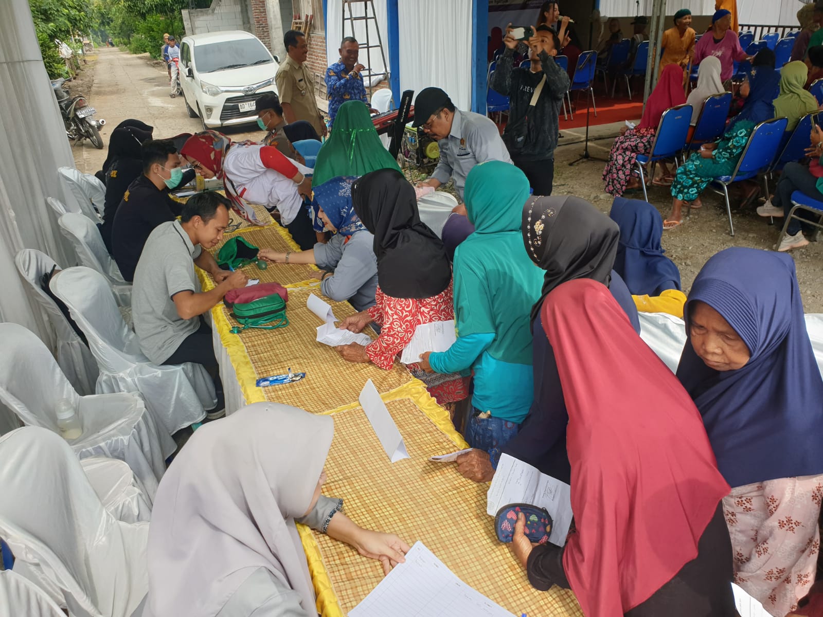 PWI dan Polres Nganjuk Gelar Bakti Kesehatan dan Sosial dalam Rangka HPN 2025