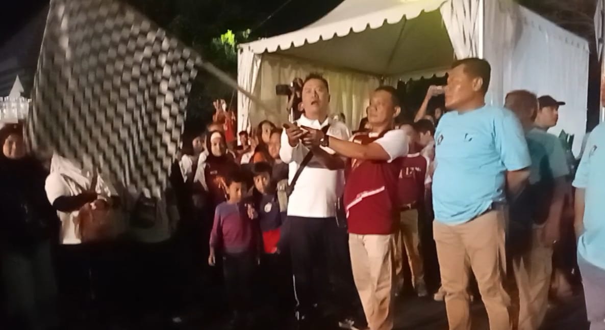 Jalan Malam Sehat Bergembira Meriahkan Puncak HUT ke-17 Gerindra di Kota Kediri